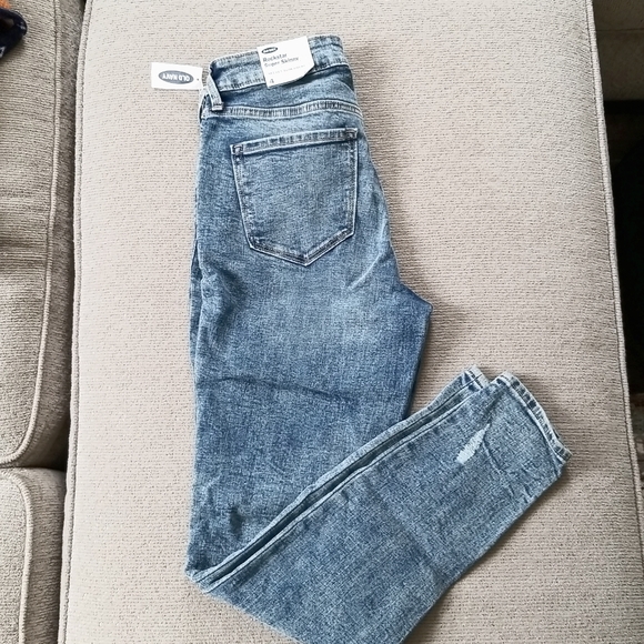 Acid Washed Skinny Jeans, Old Navy - Picture 3 of 7